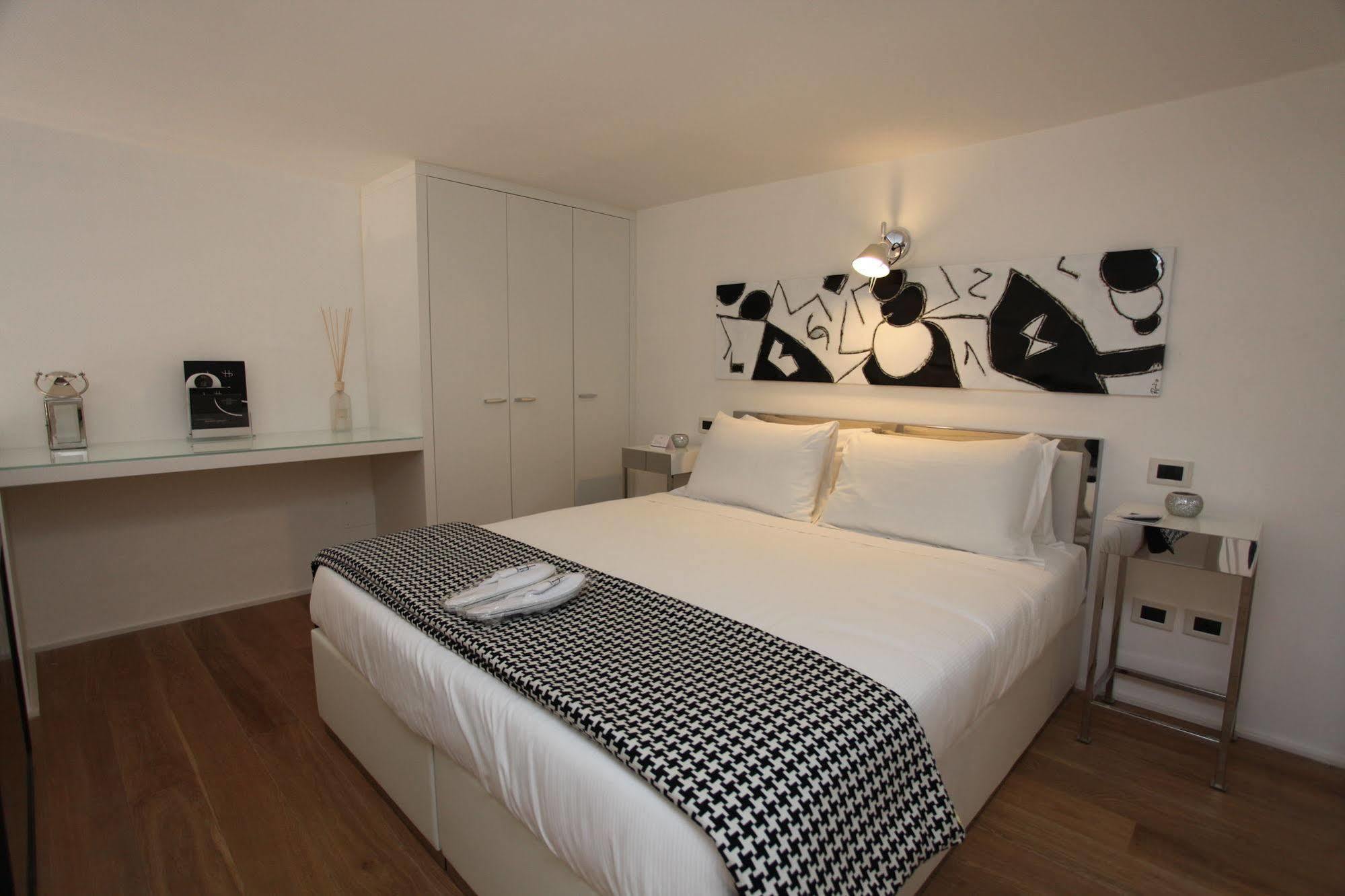 Lhp Suite Roma Piazza Del Popolo Luaran gambar