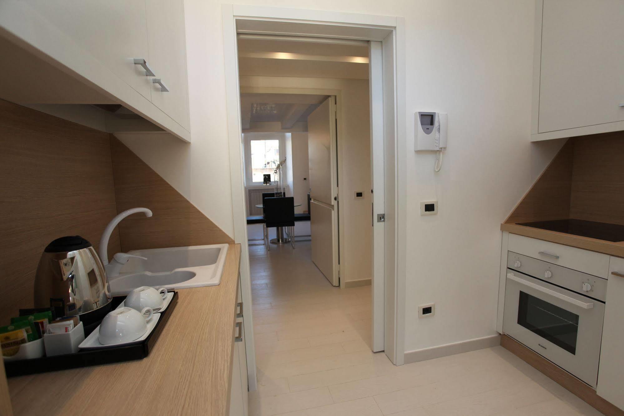 Lhp Suite Roma Piazza Del Popolo Luaran gambar